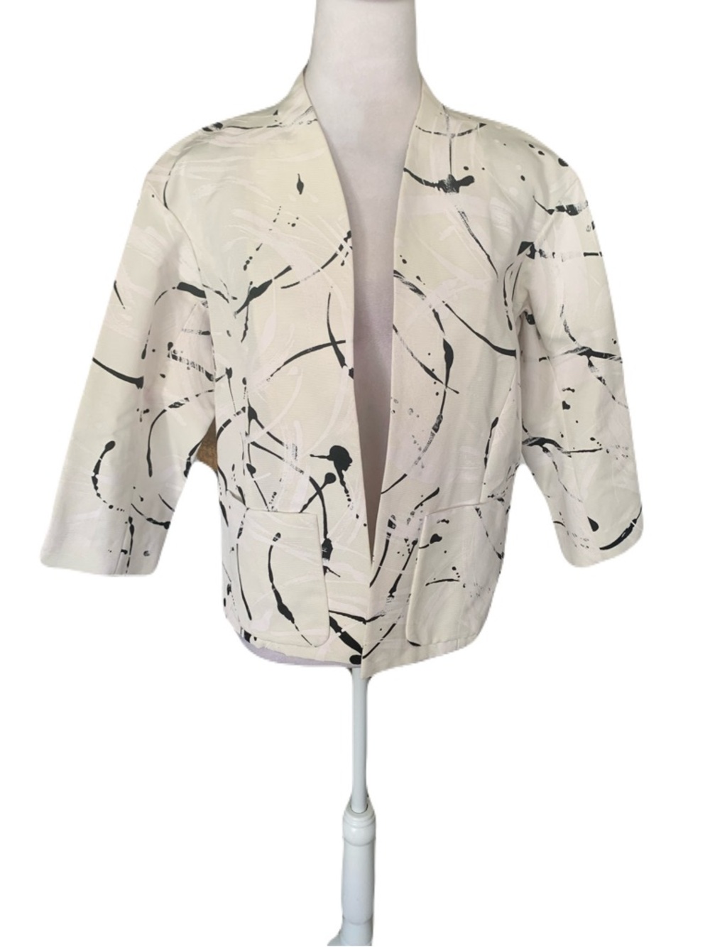 Lafayette 148 Small White Cream Black Abstract Paint Splatter Open-Front Jacket